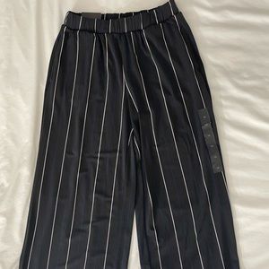 Wide leg cropped striped pants